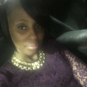 Meet your Posher, Latoya